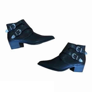 Express Ankle Boots Black Moto 2 Buckle Size 7.5